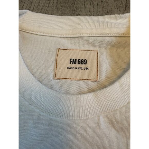 FM 669 T102 Unisex White T-Shirt Size M Cotton Crew Neck - Picture 9 of 11